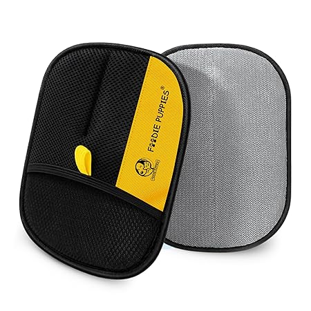 Foodie Puppies Pet Hair Removal Glove for Dogs & Cats (Fur Remover Mitt) | Washable & Reusable Electrostatic Hair Catcher for Clothes, Car, Carpet, Bed & Furniture | Removes Loose Hair (23.5 x 17.5cm)